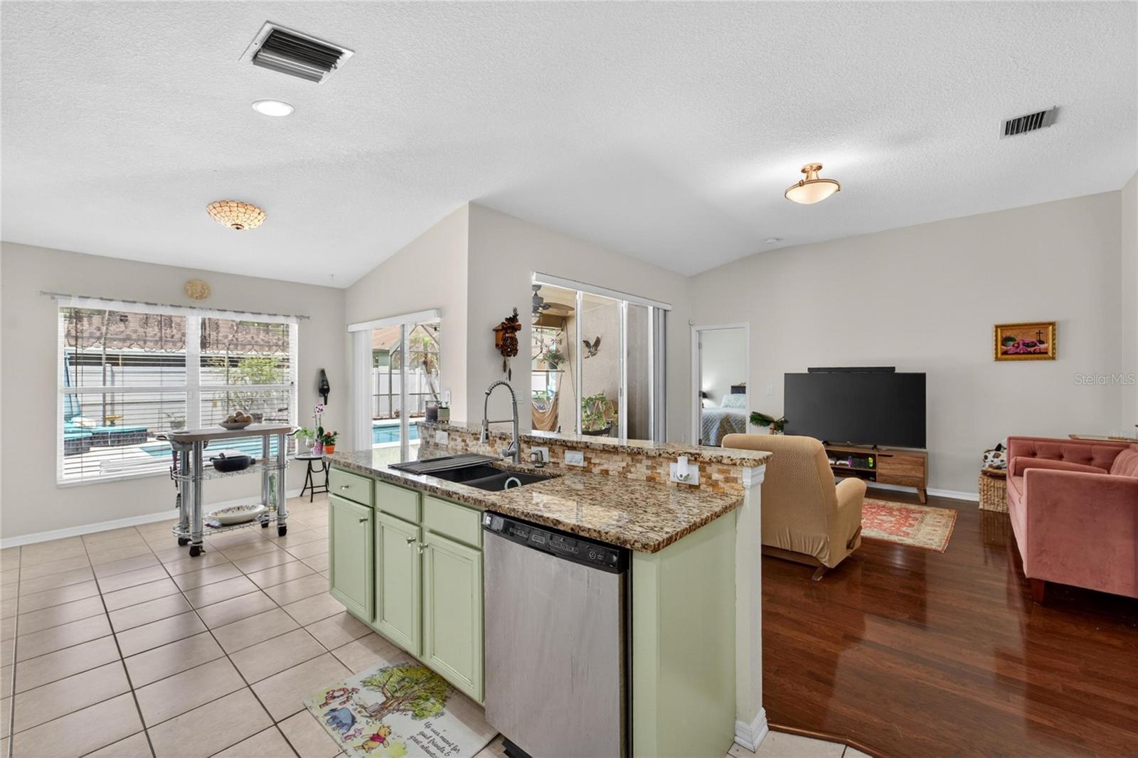 15433 OSPREY GLEN DR, LITHIA, FL, 33547