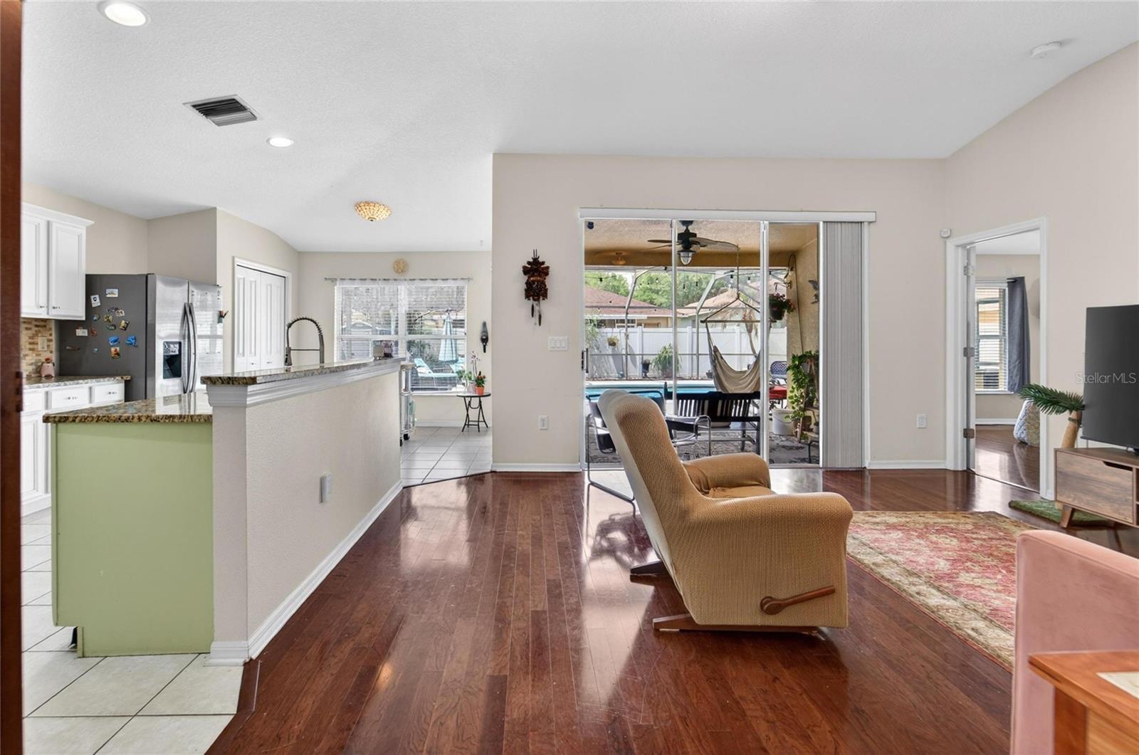 15433 OSPREY GLEN DR, LITHIA, FL, 33547