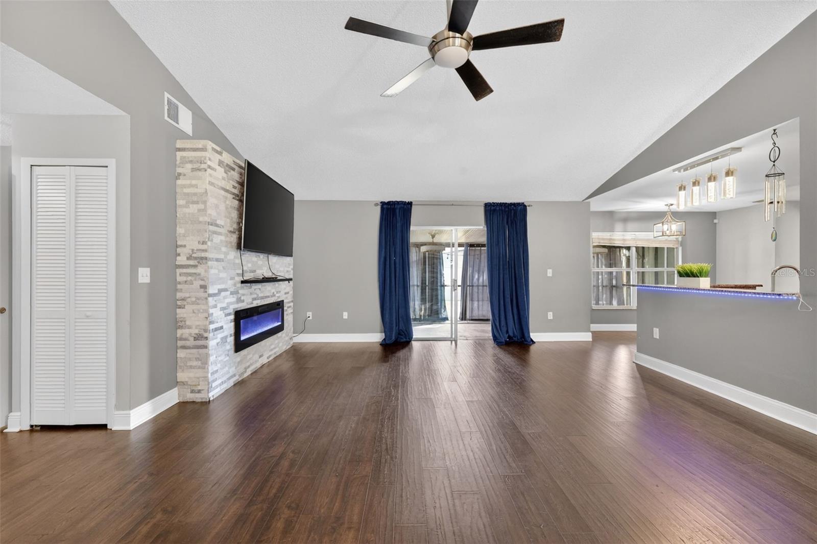 15941 GREATER GROVES BLVD, CLERMONT, FL, 34714