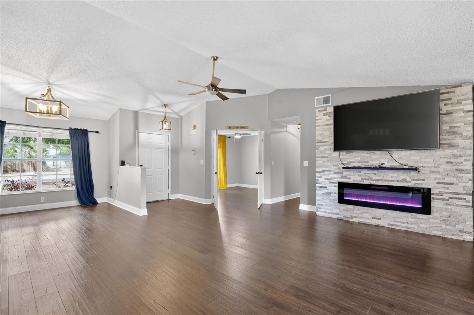 15941 GREATER GROVES BLVD, CLERMONT, FL, 34714