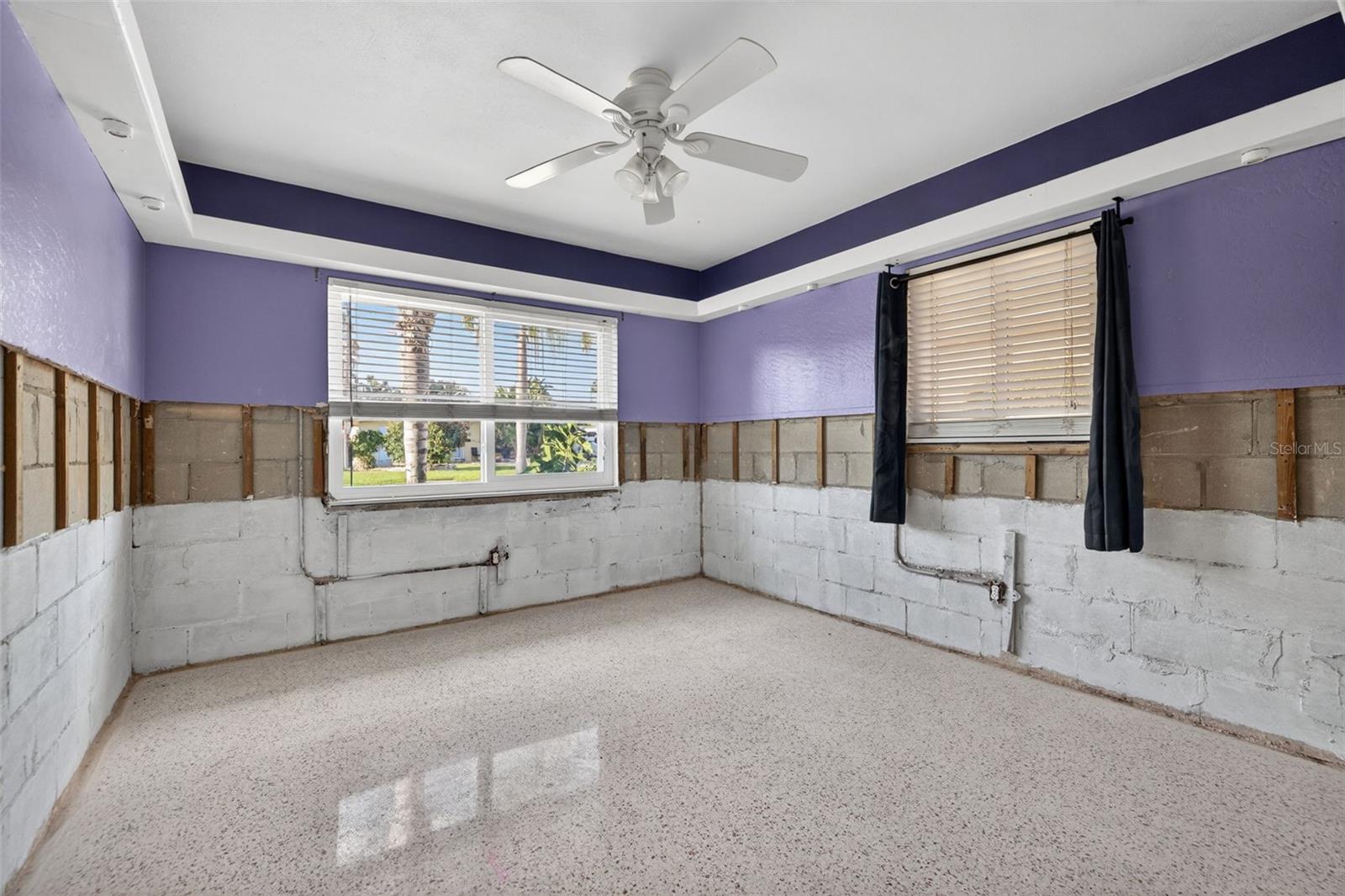 316 89TH AVE NE, ST PETERSBURG, FL, 33702