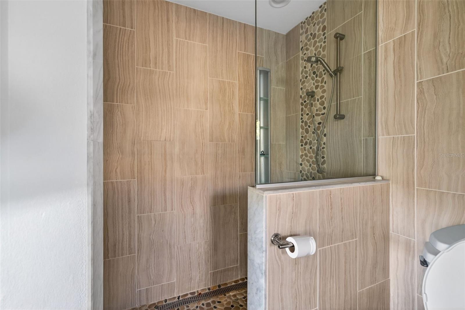 316 89TH AVE NE, ST PETERSBURG, FL, 33702