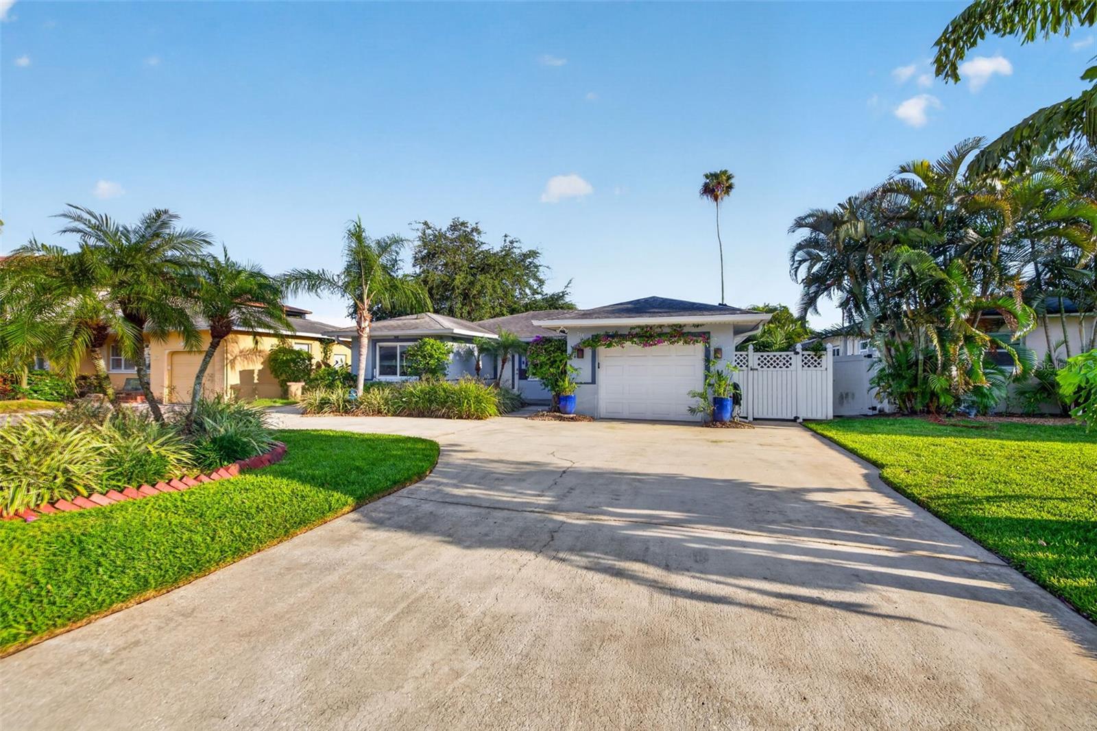 316 89TH AVE NE, ST PETERSBURG, FL, 33702