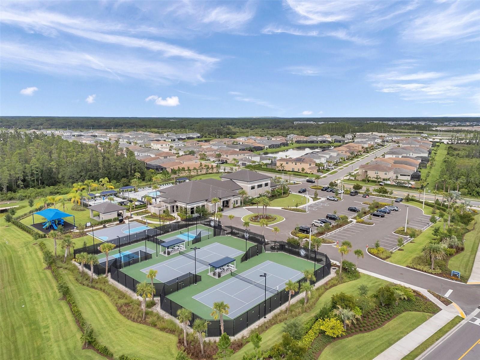 32203 MAHOGANY VALLEY DR, WESLEY CHAPEL, FL, 33543