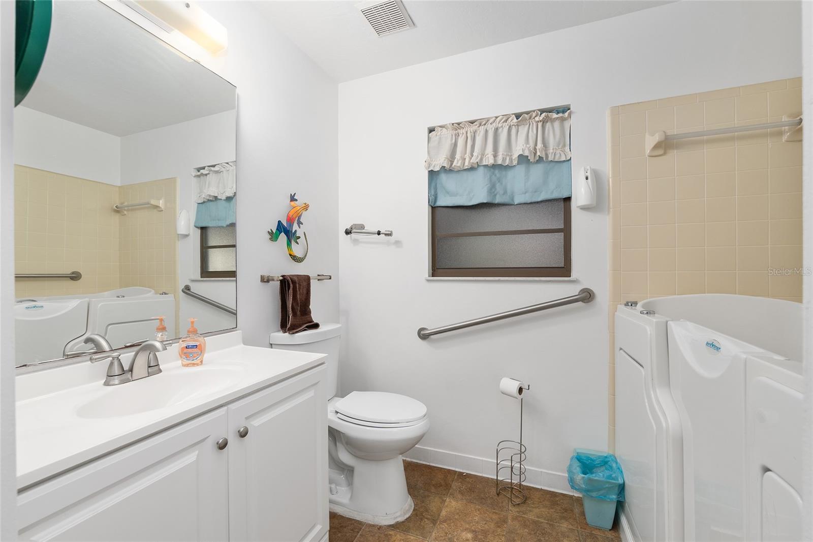 8479 NW 38TH DR, GAINESVILLE, FL, 32653