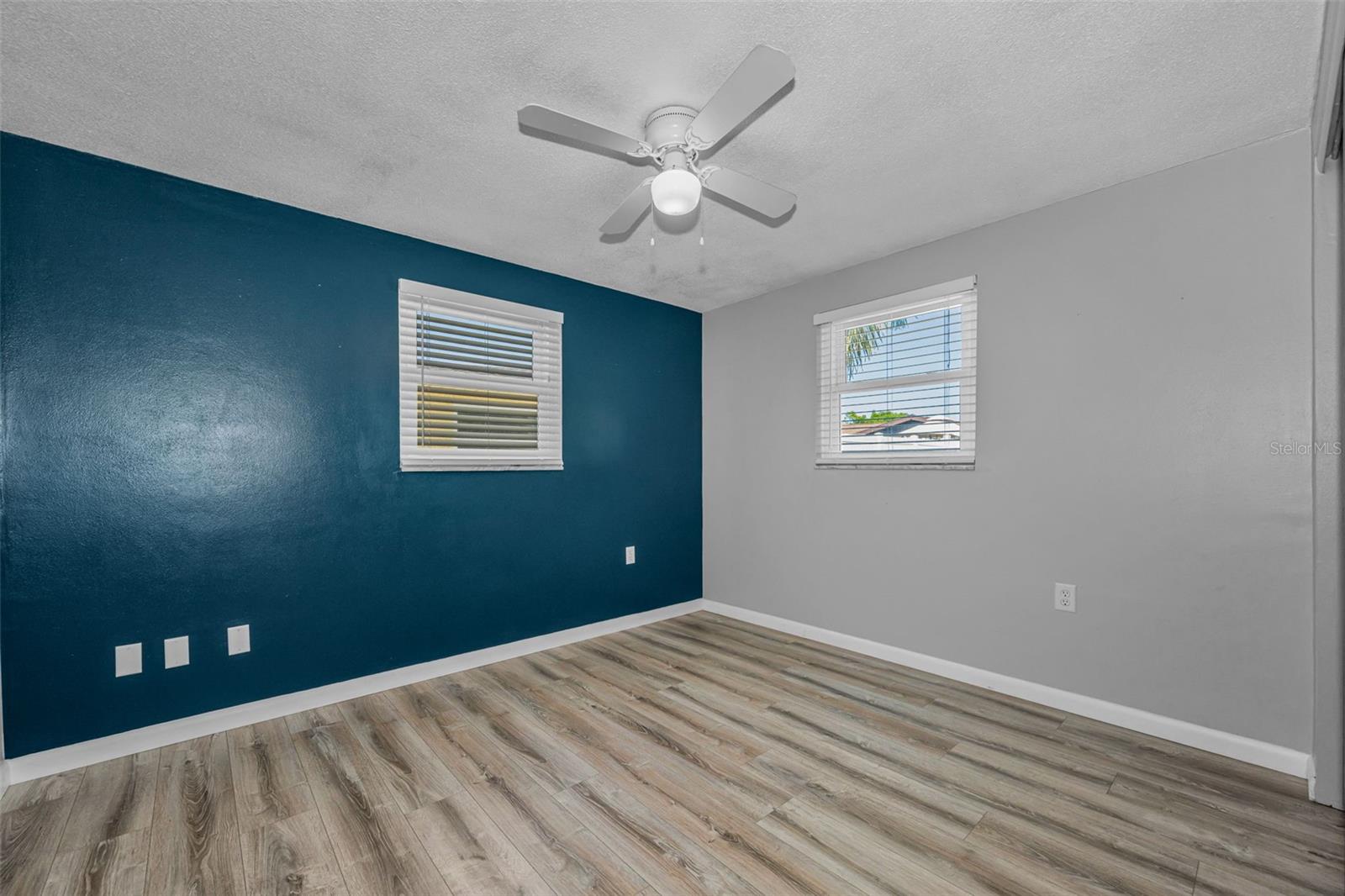 1184 CHELSEA LN, HOLIDAY, FL, 34691