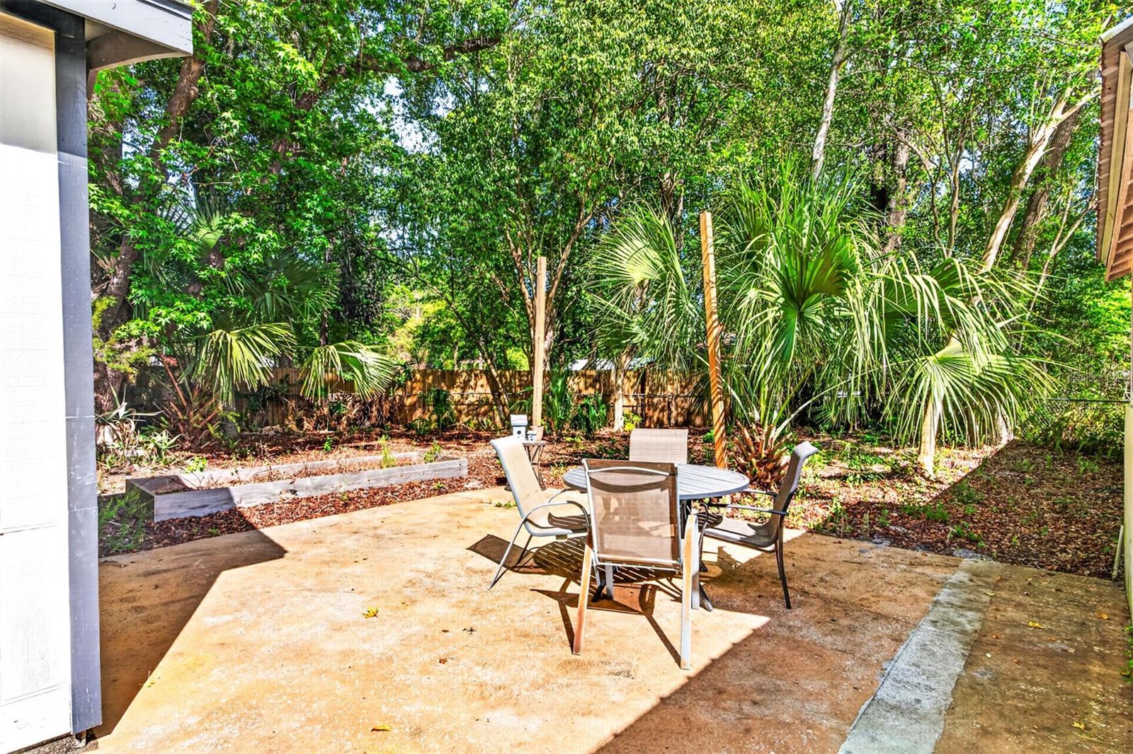 1006 NE 12TH AVE, GAINESVILLE, FL, 32601