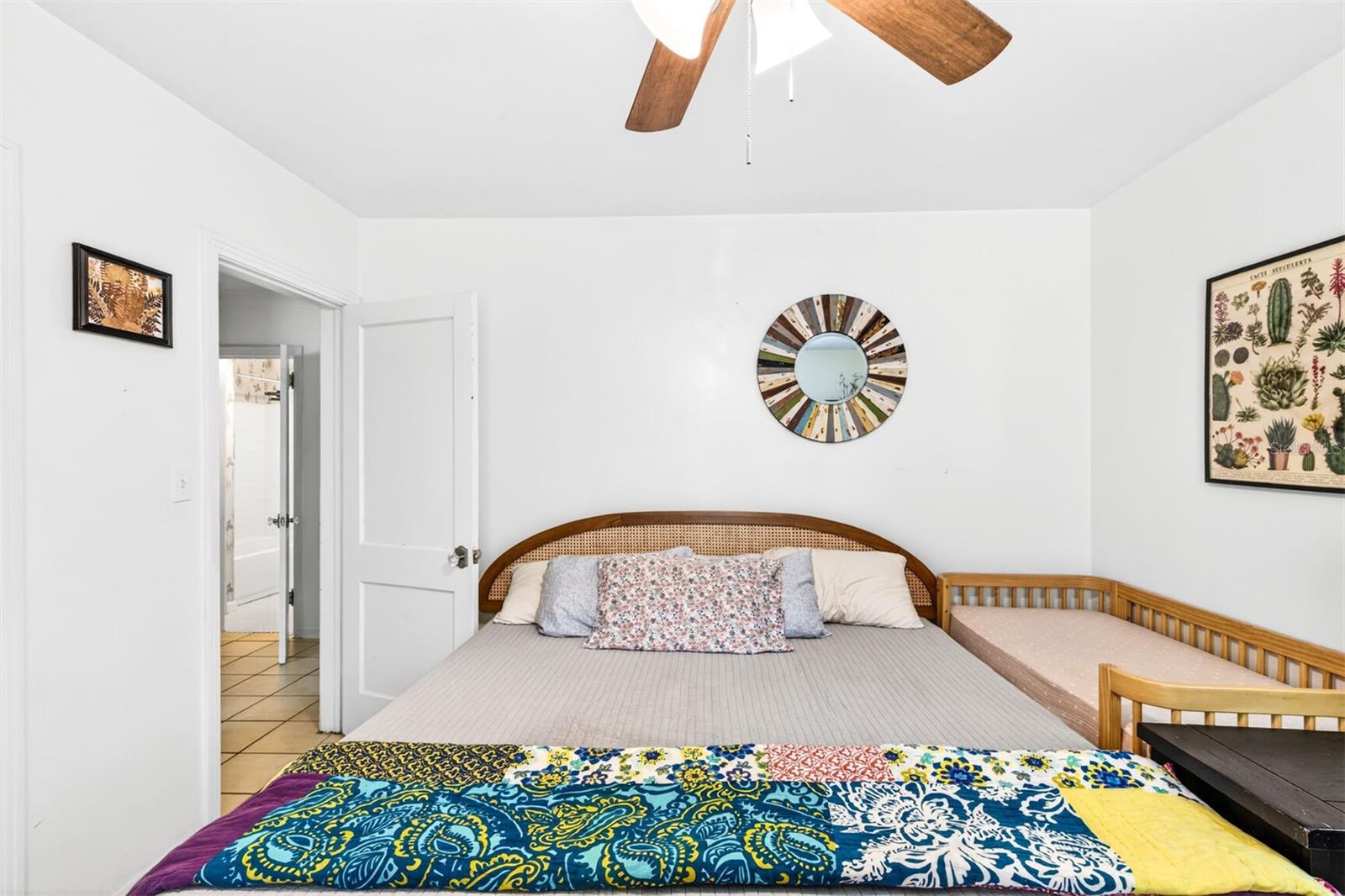 1006 NE 12TH AVE, GAINESVILLE, FL, 32601