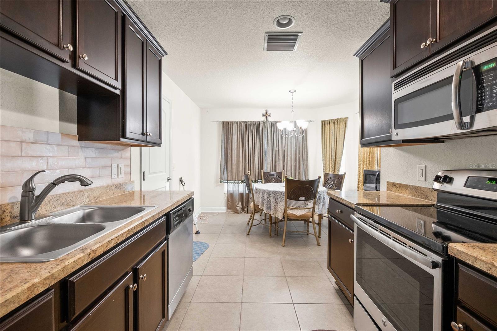 31045 SATINLEAF RUN, BROOKSVILLE, FL, 34602