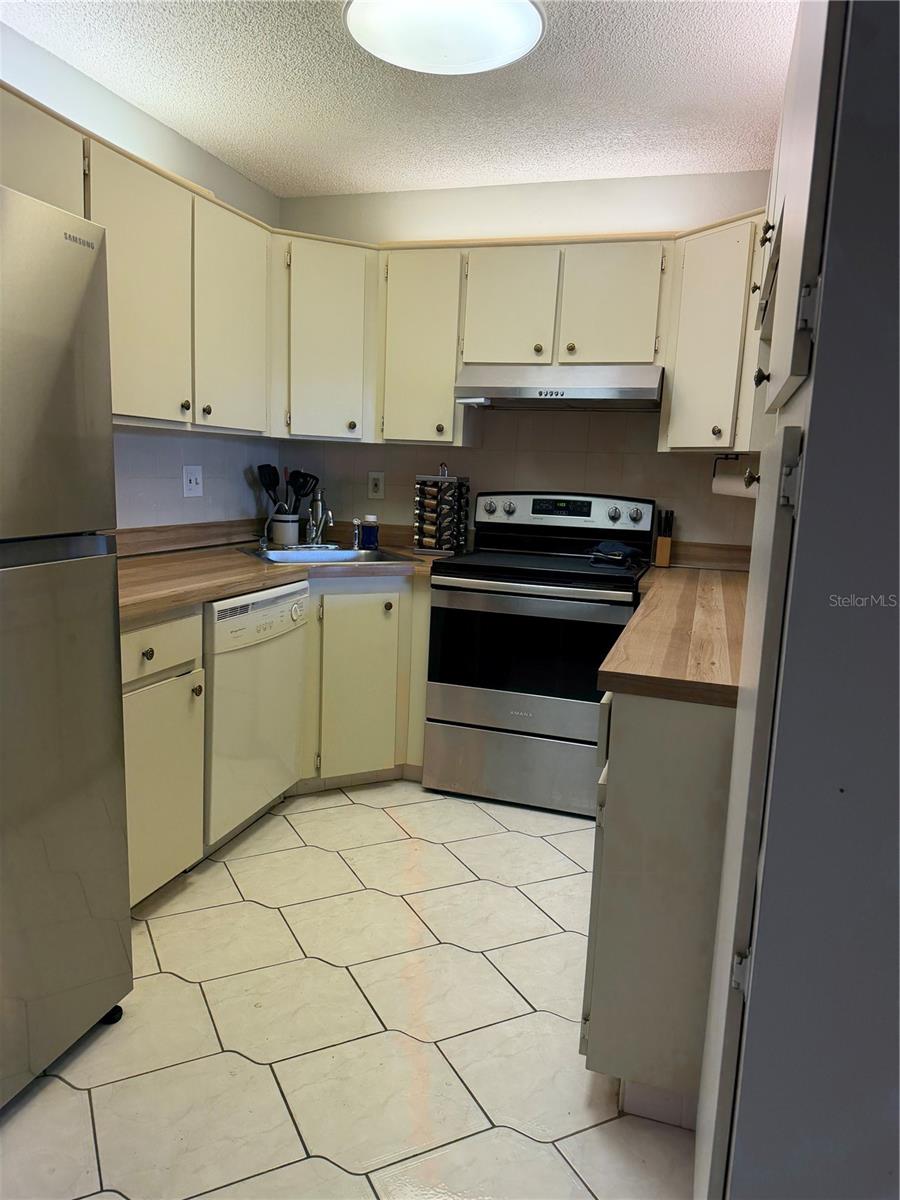 2688 PINE RIDGE WAY N #A2, PALM HARBOR, FL, 34684