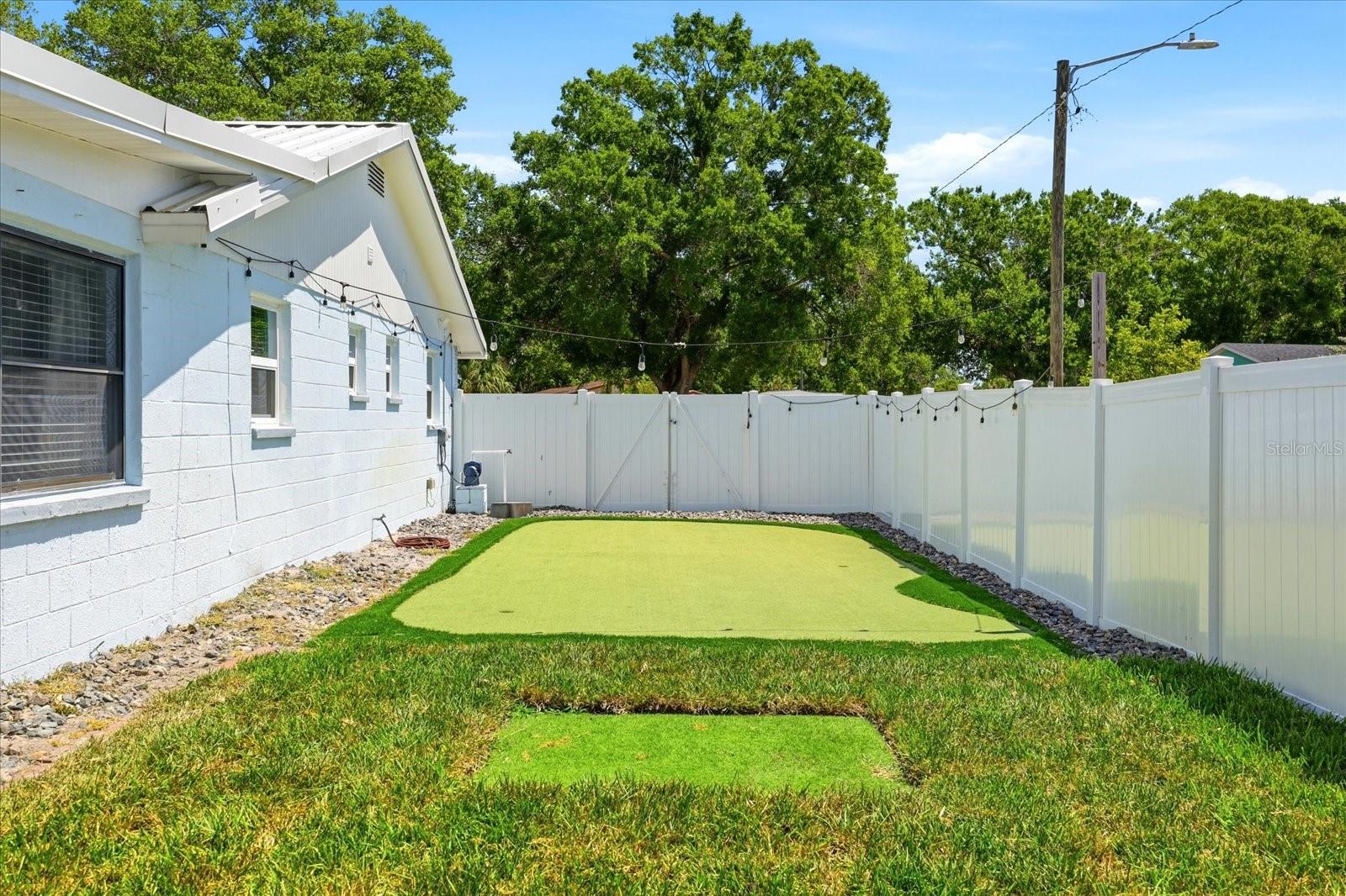 5700 HARDING BLVD NE, ST PETERSBURG, FL, 33703