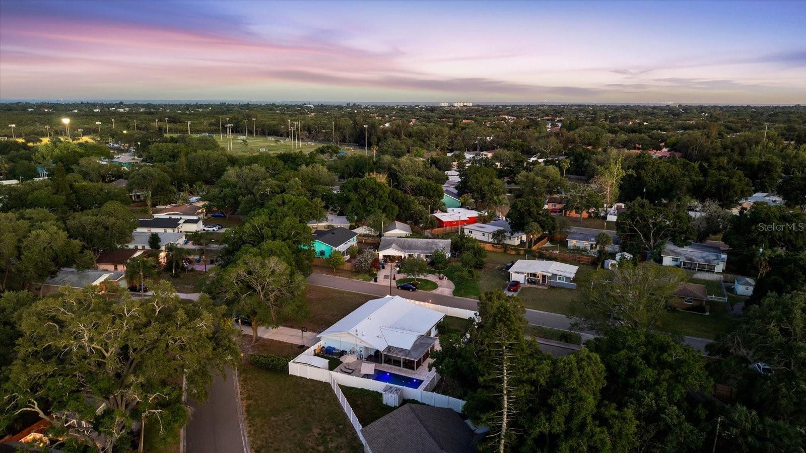 5700 HARDING BLVD NE, ST PETERSBURG, FL, 33703