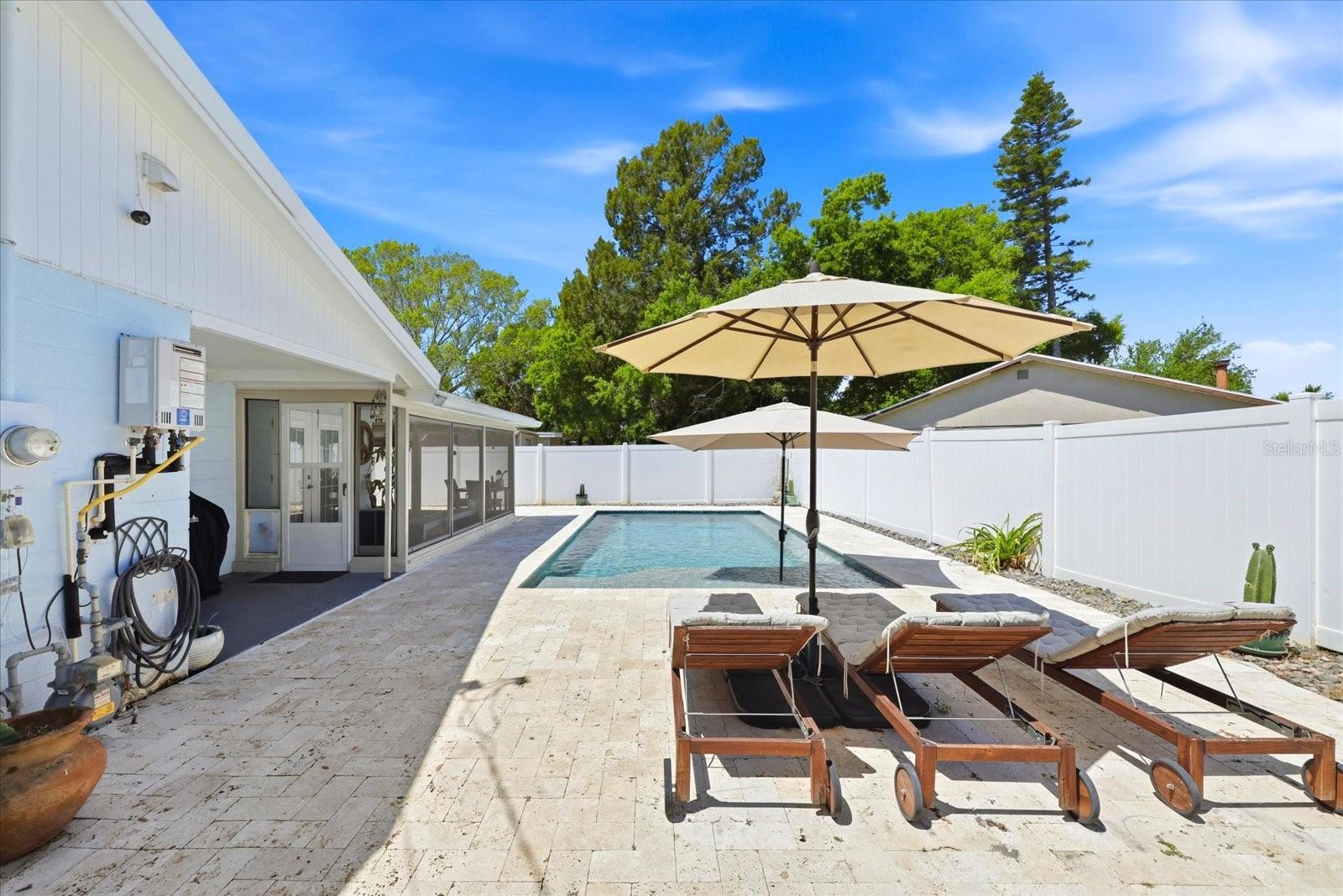 5700 HARDING BLVD NE, ST PETERSBURG, FL, 33703