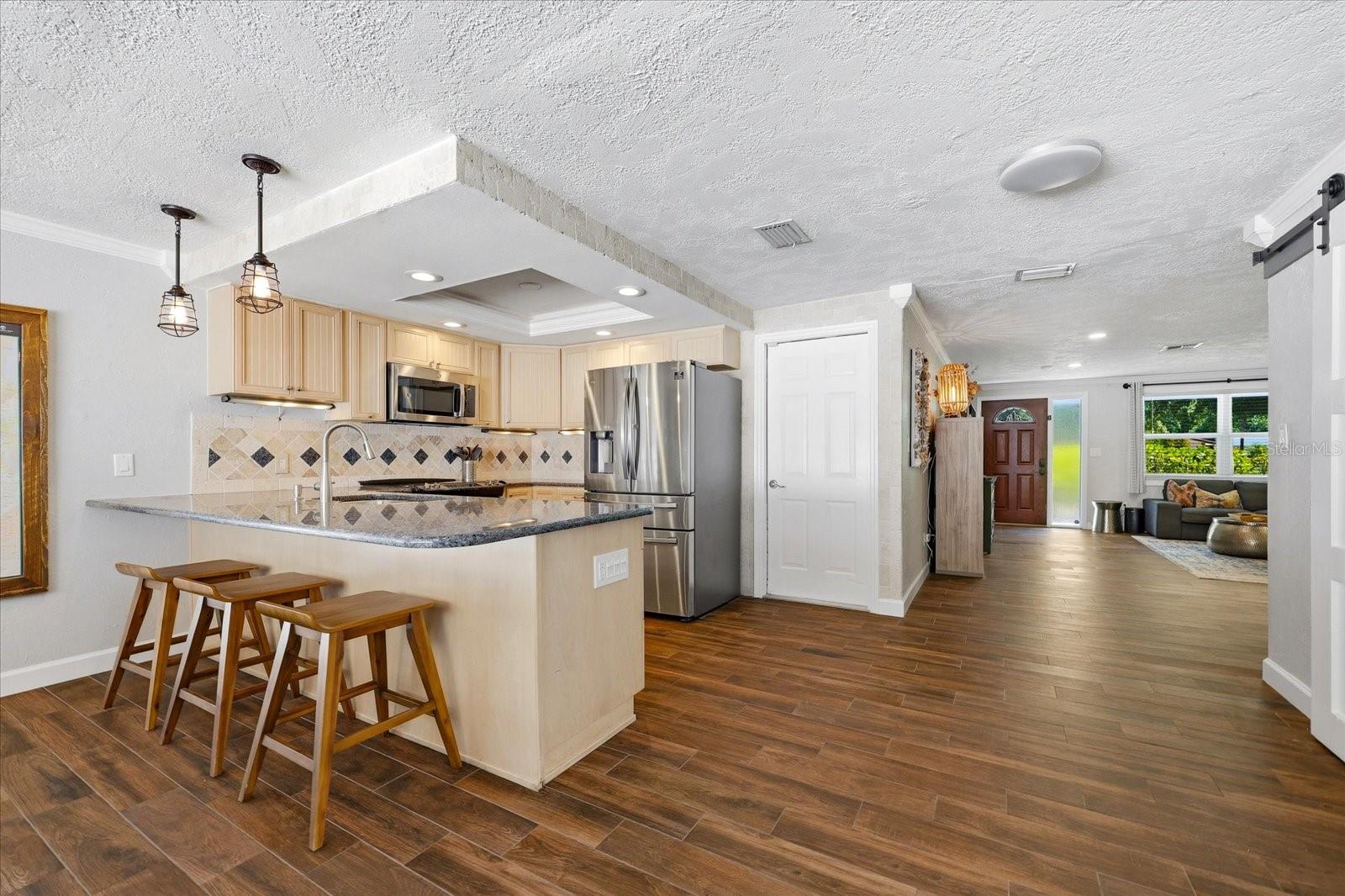 5700 HARDING BLVD NE, ST PETERSBURG, FL, 33703