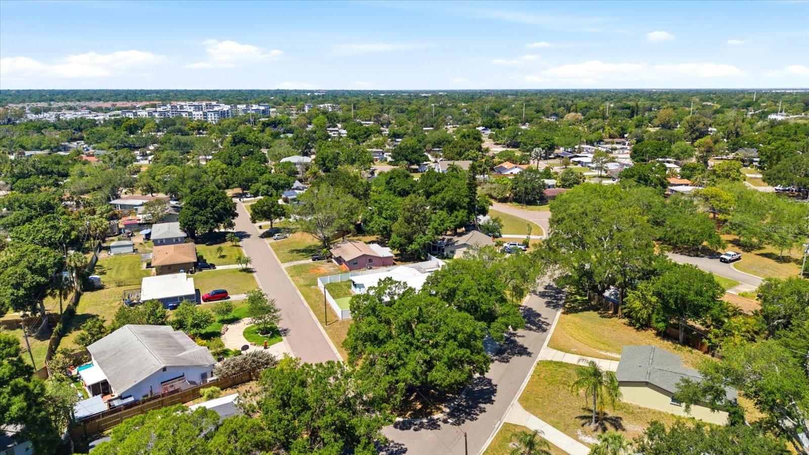 5700 HARDING BLVD NE, ST PETERSBURG, FL, 33703