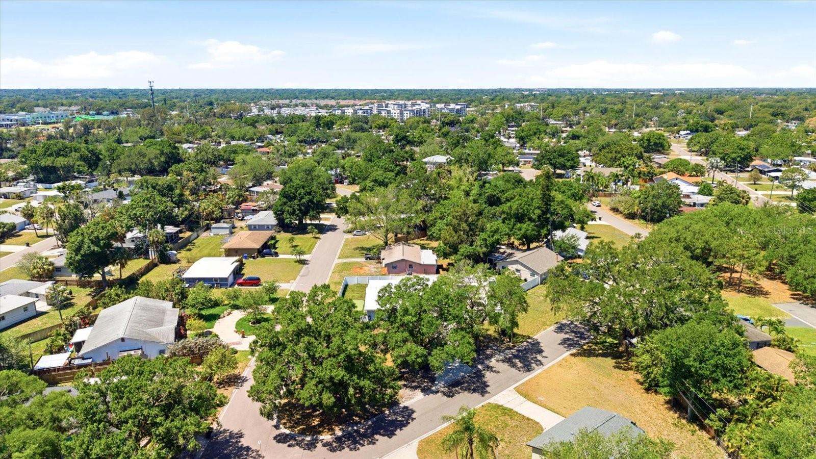 5700 HARDING BLVD NE, ST PETERSBURG, FL, 33703