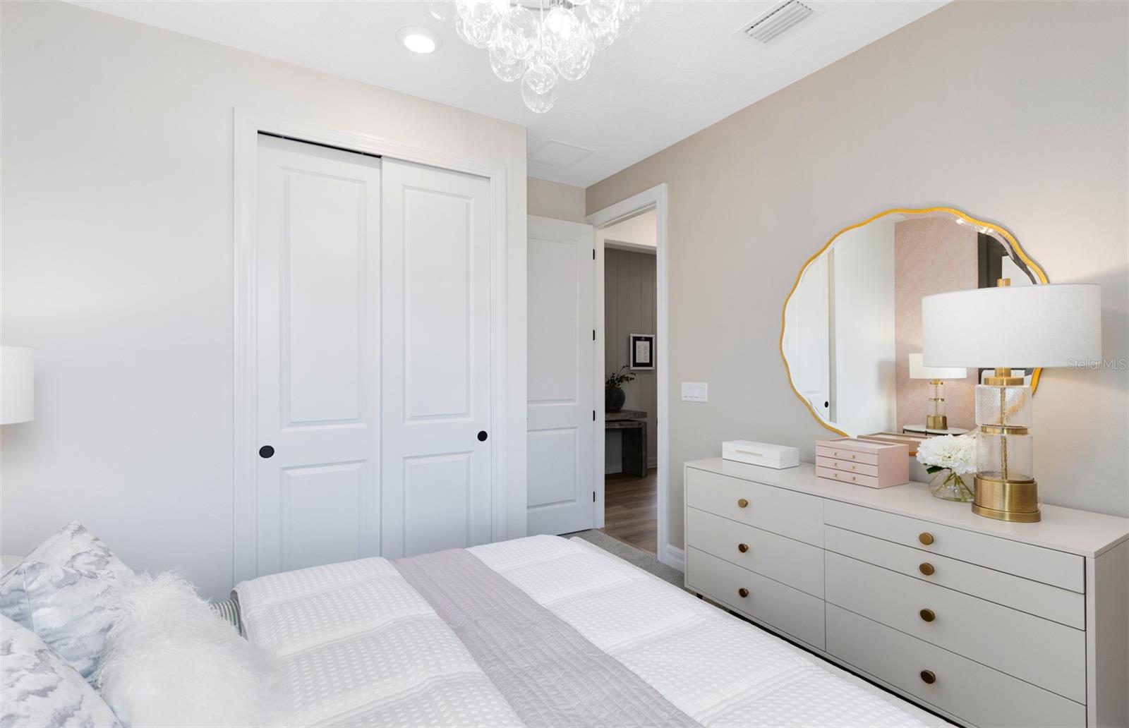 9927 LEAFY OAK STREET, ORLANDO, FL, 32829