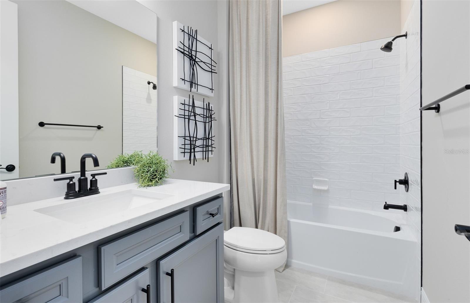 9927 LEAFY OAK STREET, ORLANDO, FL, 32829