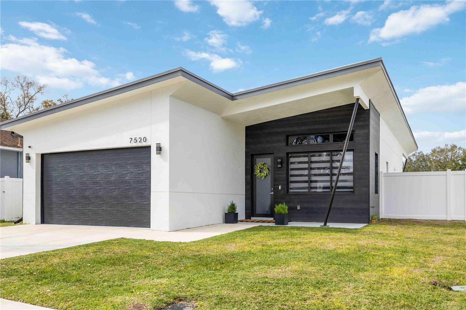 7520 N COOLIDGE AVE, TAMPA, FL, 33614