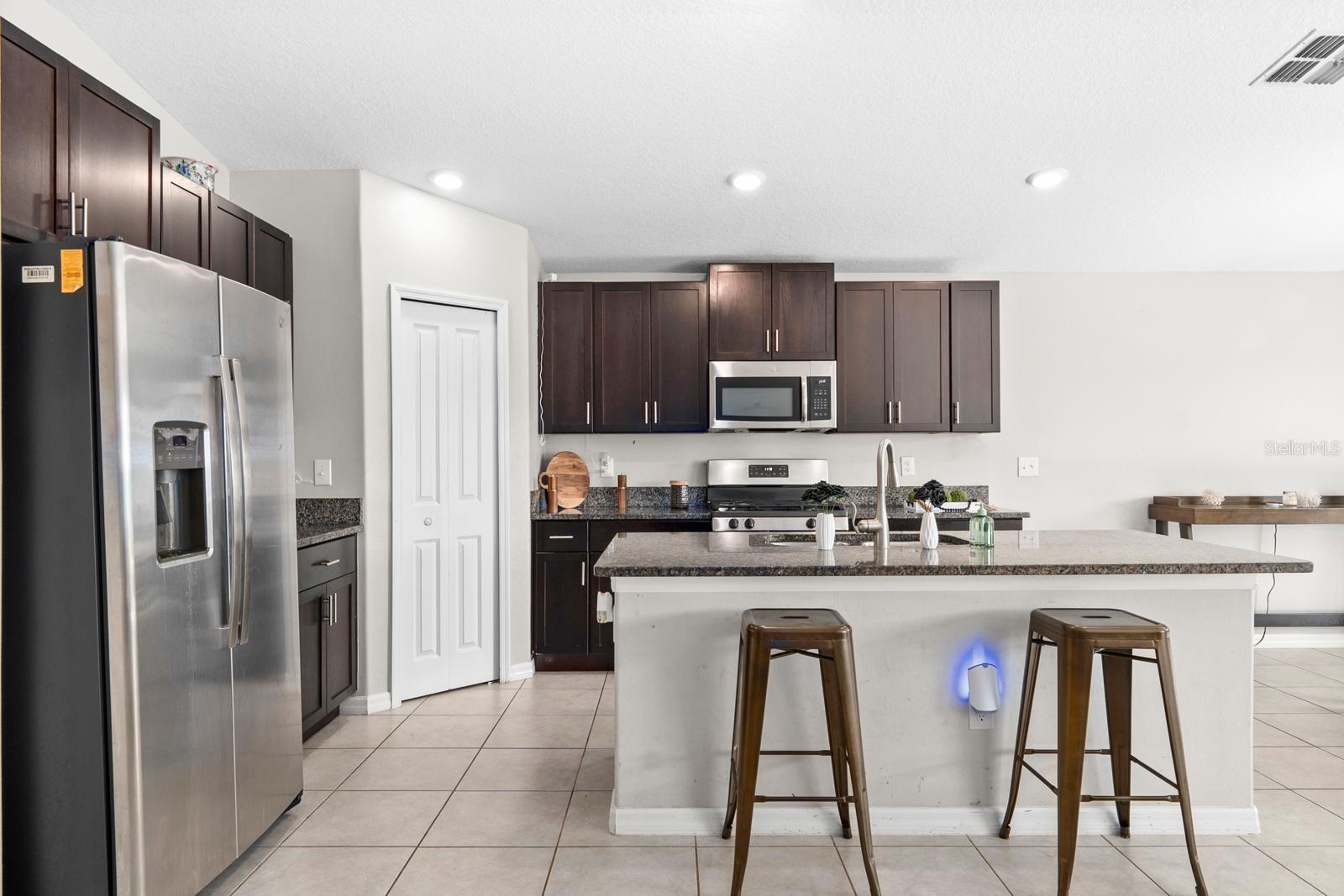 9718 CHANNING HILL DR, SUN CITY CENTER, FL, 33573