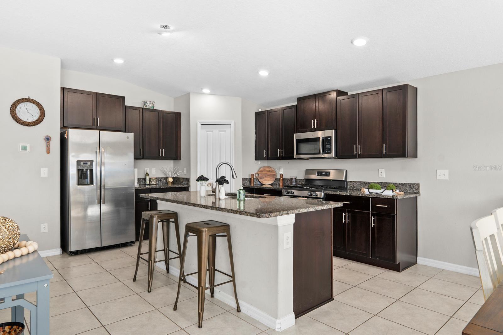 9718 CHANNING HILL DR, SUN CITY CENTER, FL, 33573