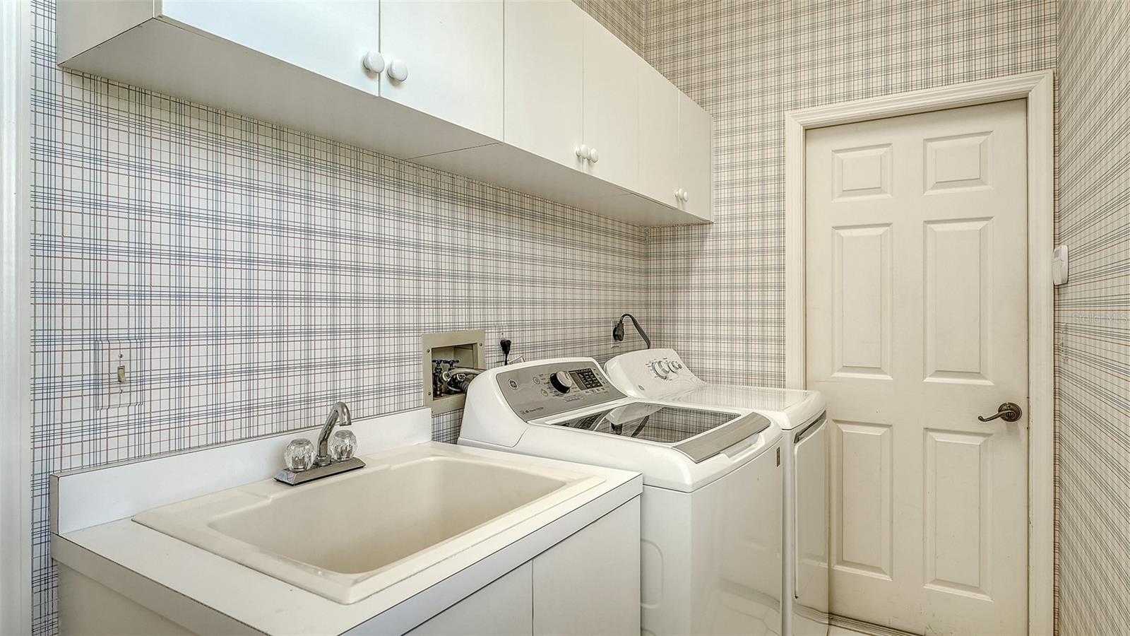 3295 ALEX FINDLAY PL, SARASOTA, FL, 34240