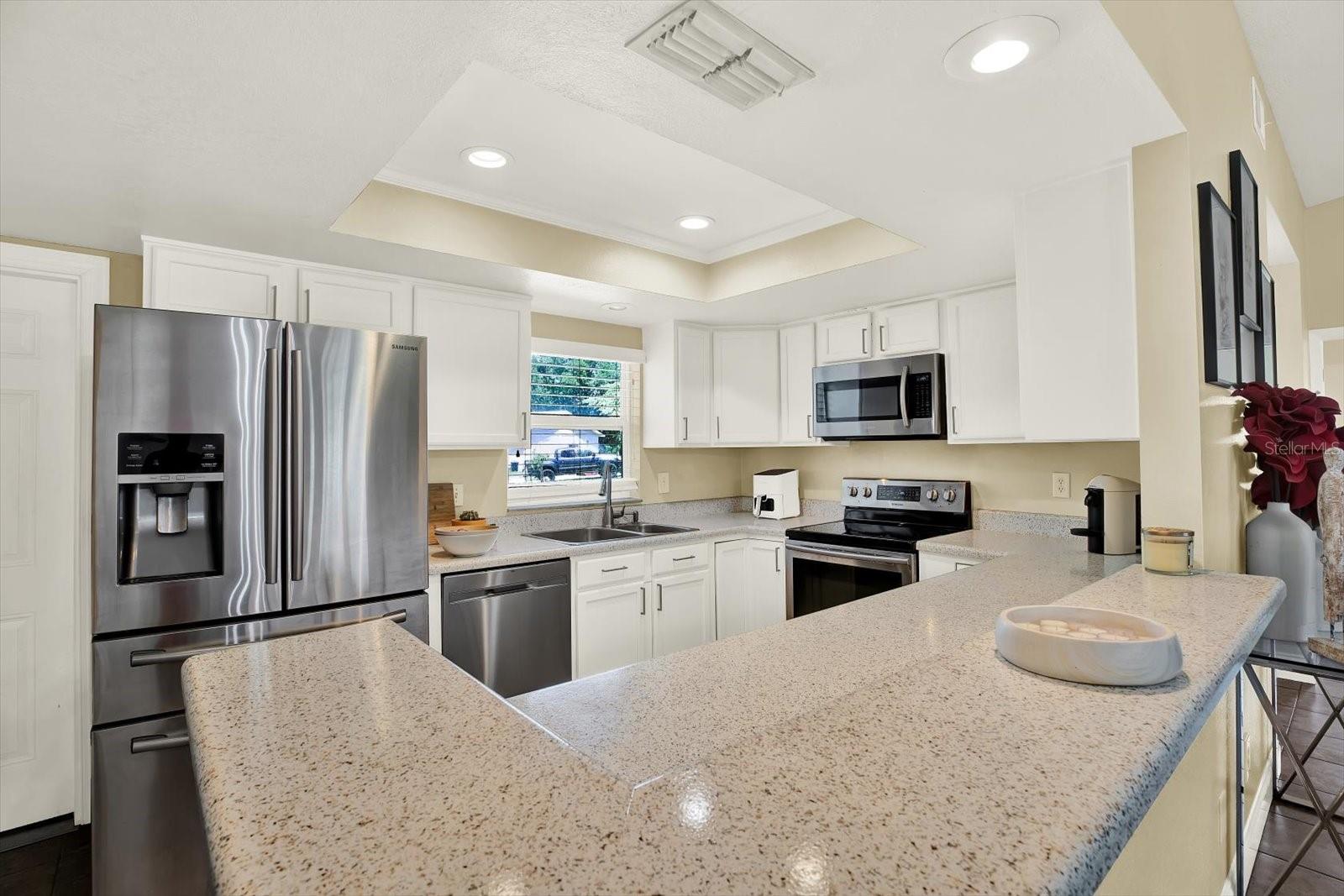 10562 41ST CT N, CLEARWATER, FL, 33762