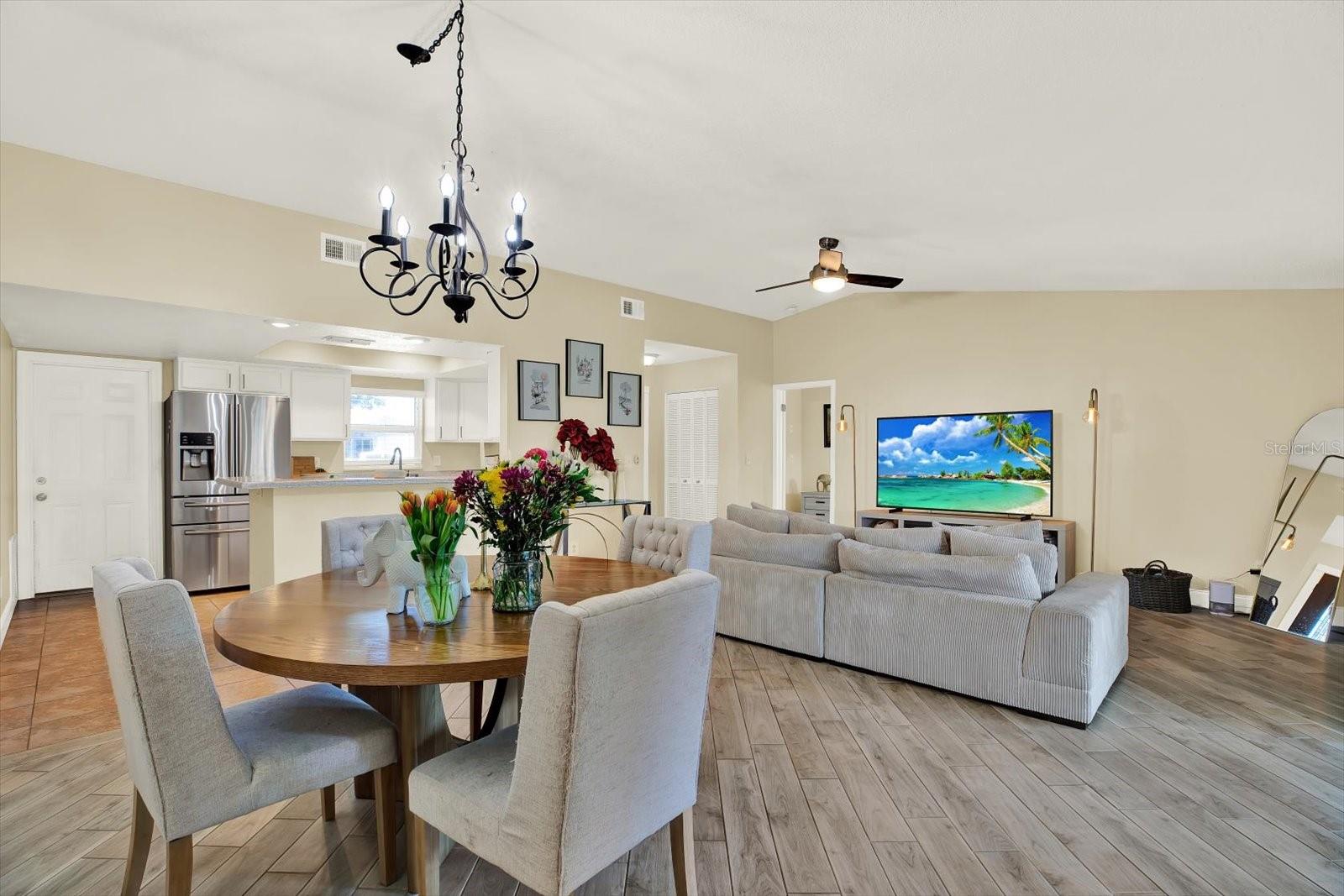 10562 41ST CT N, CLEARWATER, FL, 33762