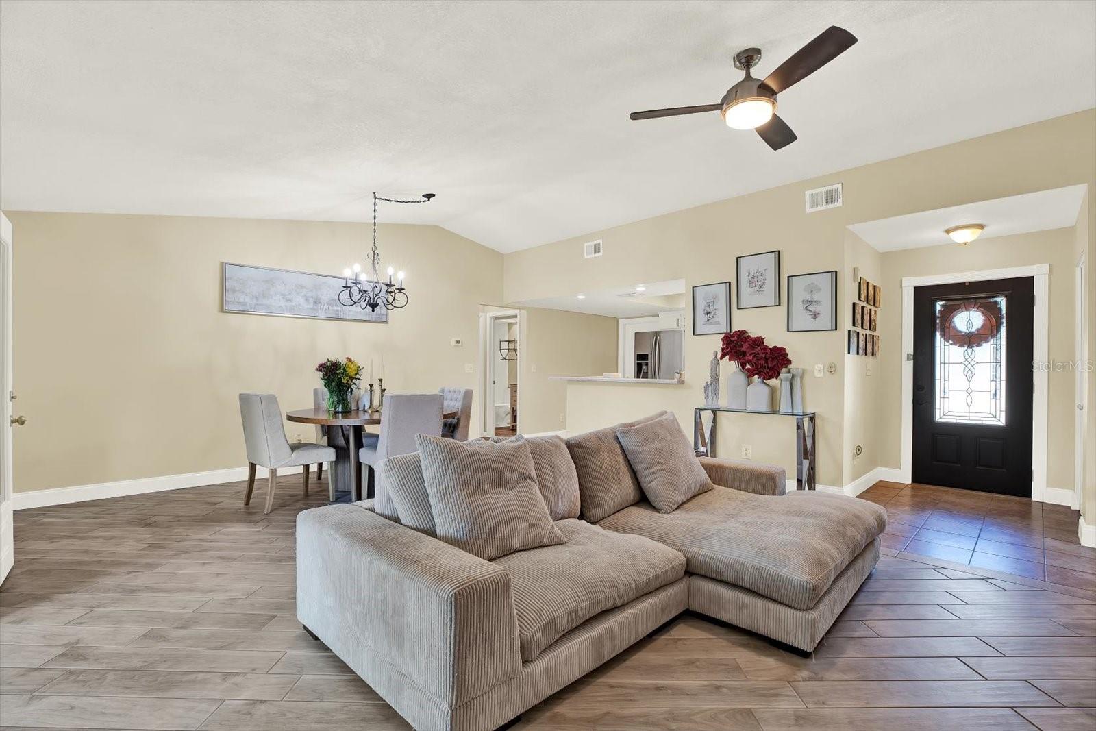 10562 41ST CT N, CLEARWATER, FL, 33762