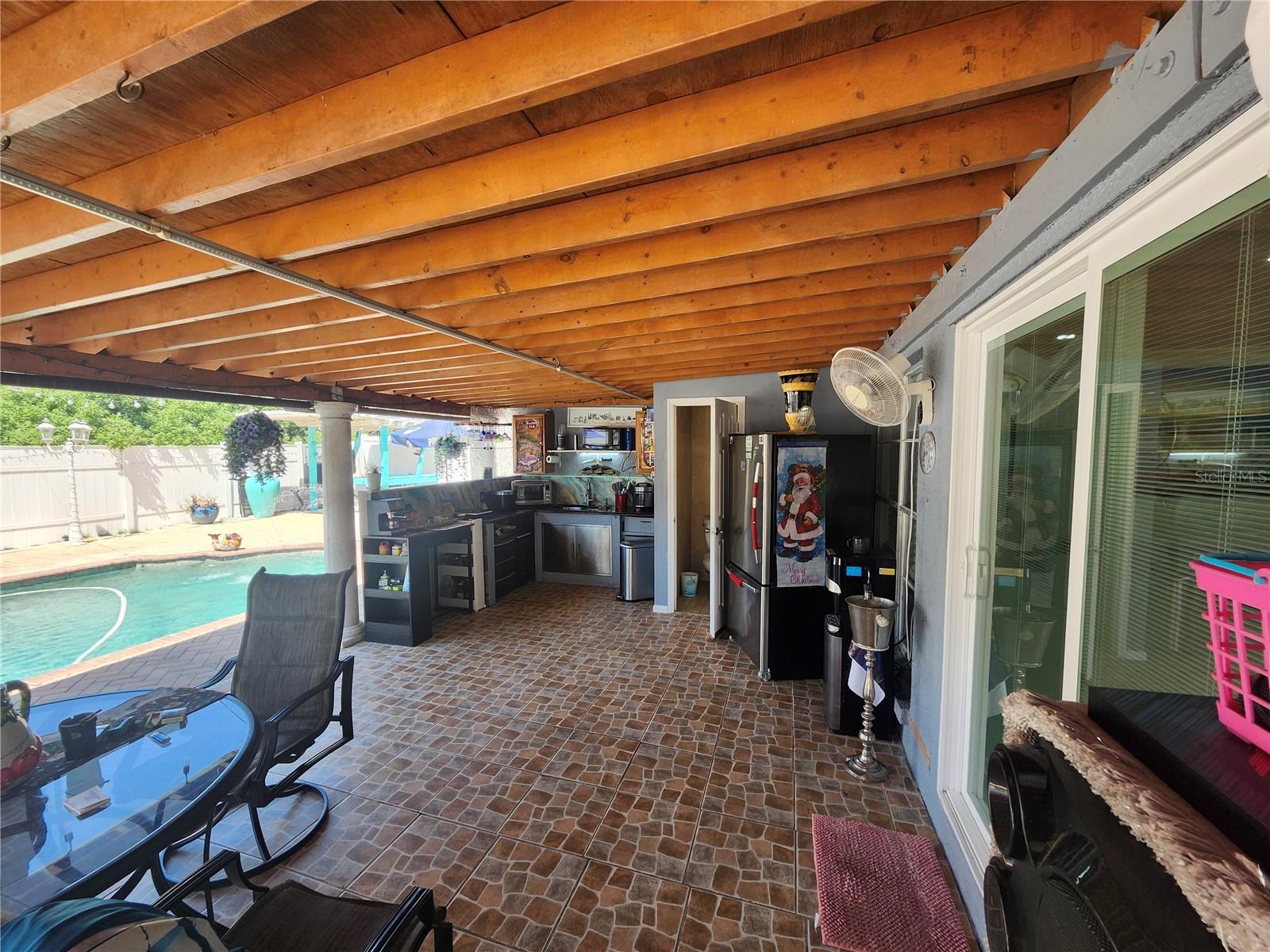 7023 FOUNTAIN AVE, TAMPA, FL, 33634