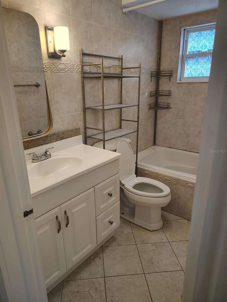 7023 FOUNTAIN AVE, TAMPA, FL, 33634