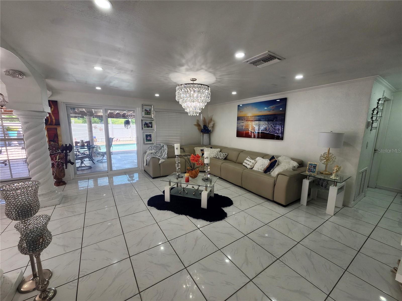 7023 FOUNTAIN AVE, TAMPA, FL, 33634