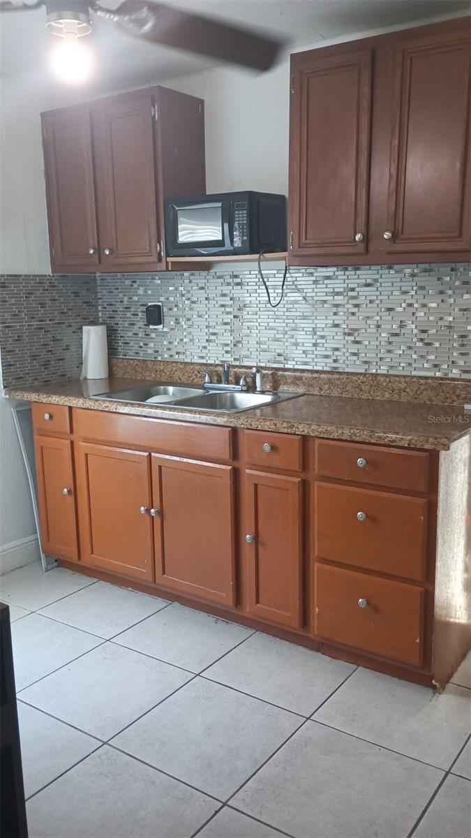 7023 FOUNTAIN AVE, TAMPA, FL, 33634