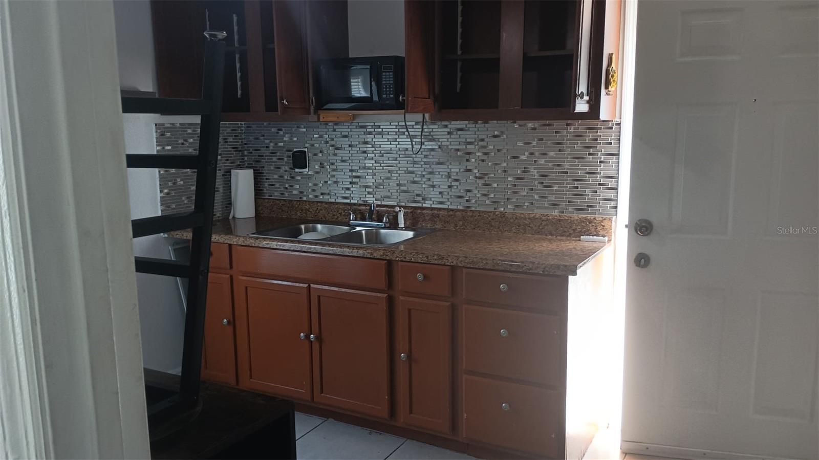 7023 FOUNTAIN AVE, TAMPA, FL, 33634