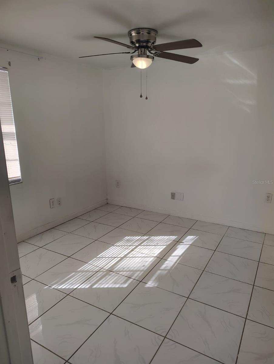 7023 FOUNTAIN AVE, TAMPA, FL, 33634