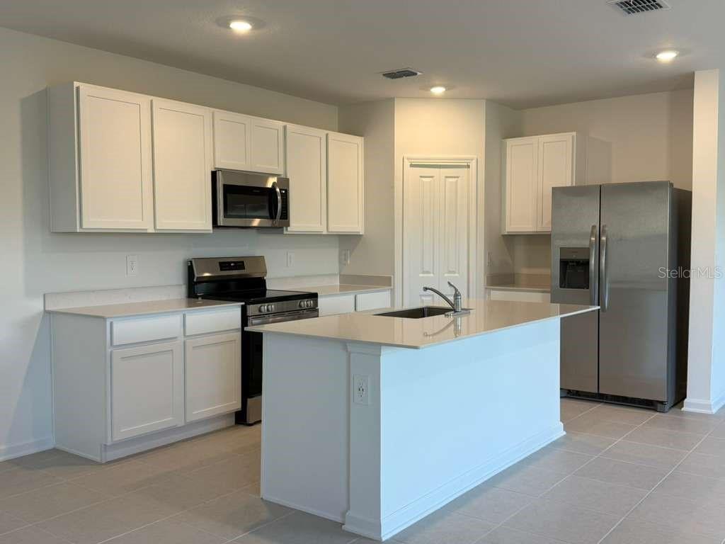 3367 ALEXANDER DR, LAKE WALES, FL, 33853