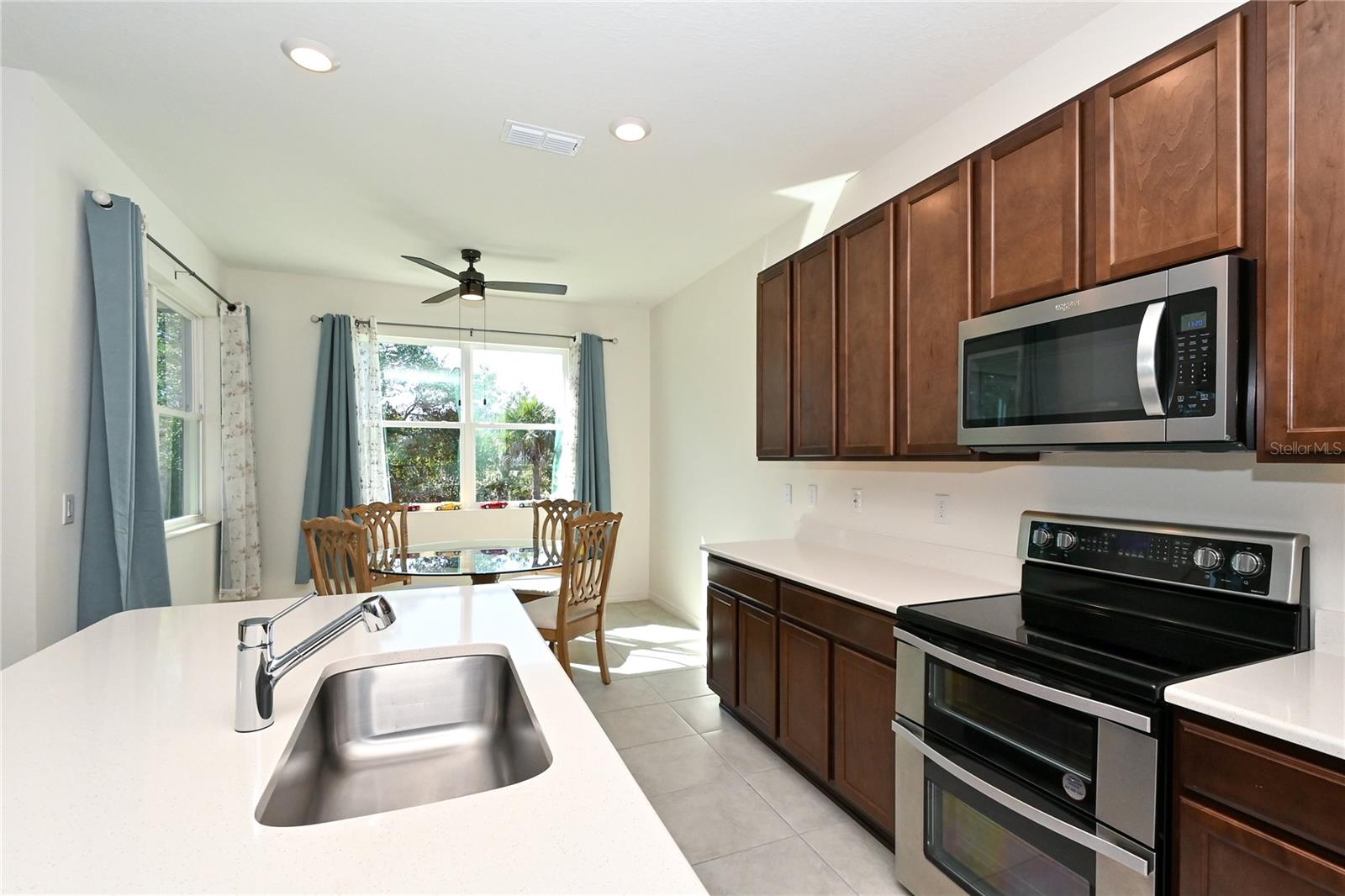 3551 74TH AVENUE CIR E, SARASOTA, FL, 34243