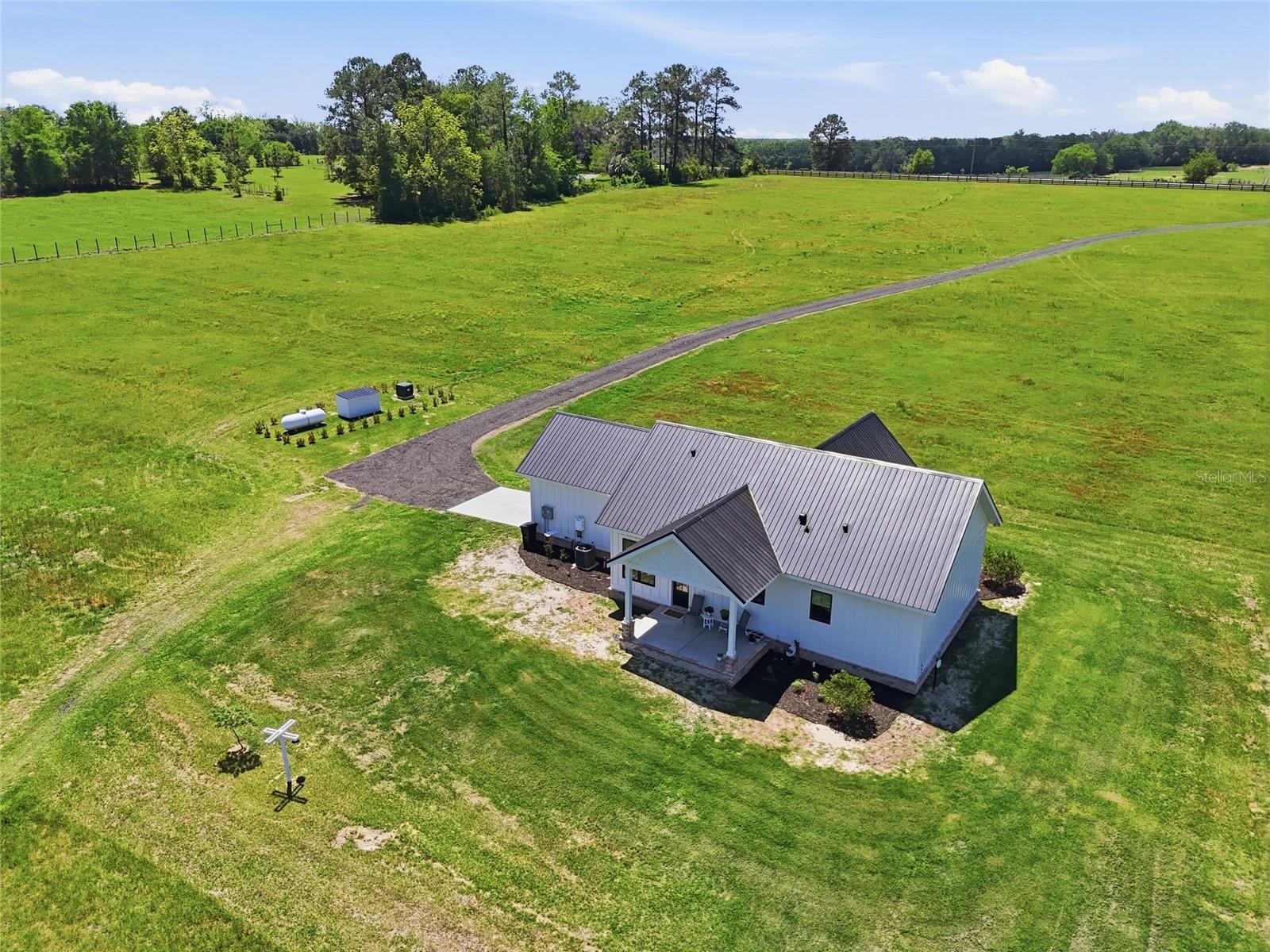 18605 NW COUNTY ROAD 235A, ALACHUA, FL, 32615