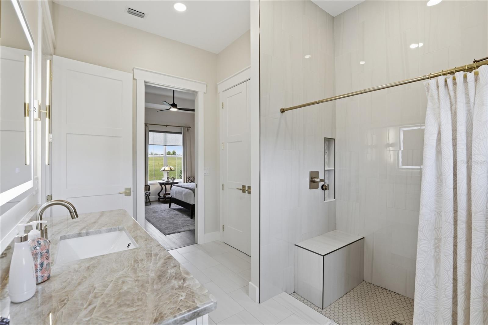 18605 NW COUNTY ROAD 235A, ALACHUA, FL, 32615