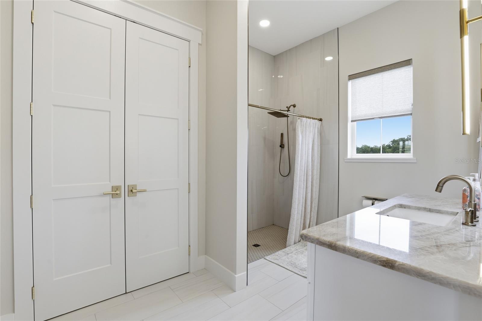 18605 NW COUNTY ROAD 235A, ALACHUA, FL, 32615