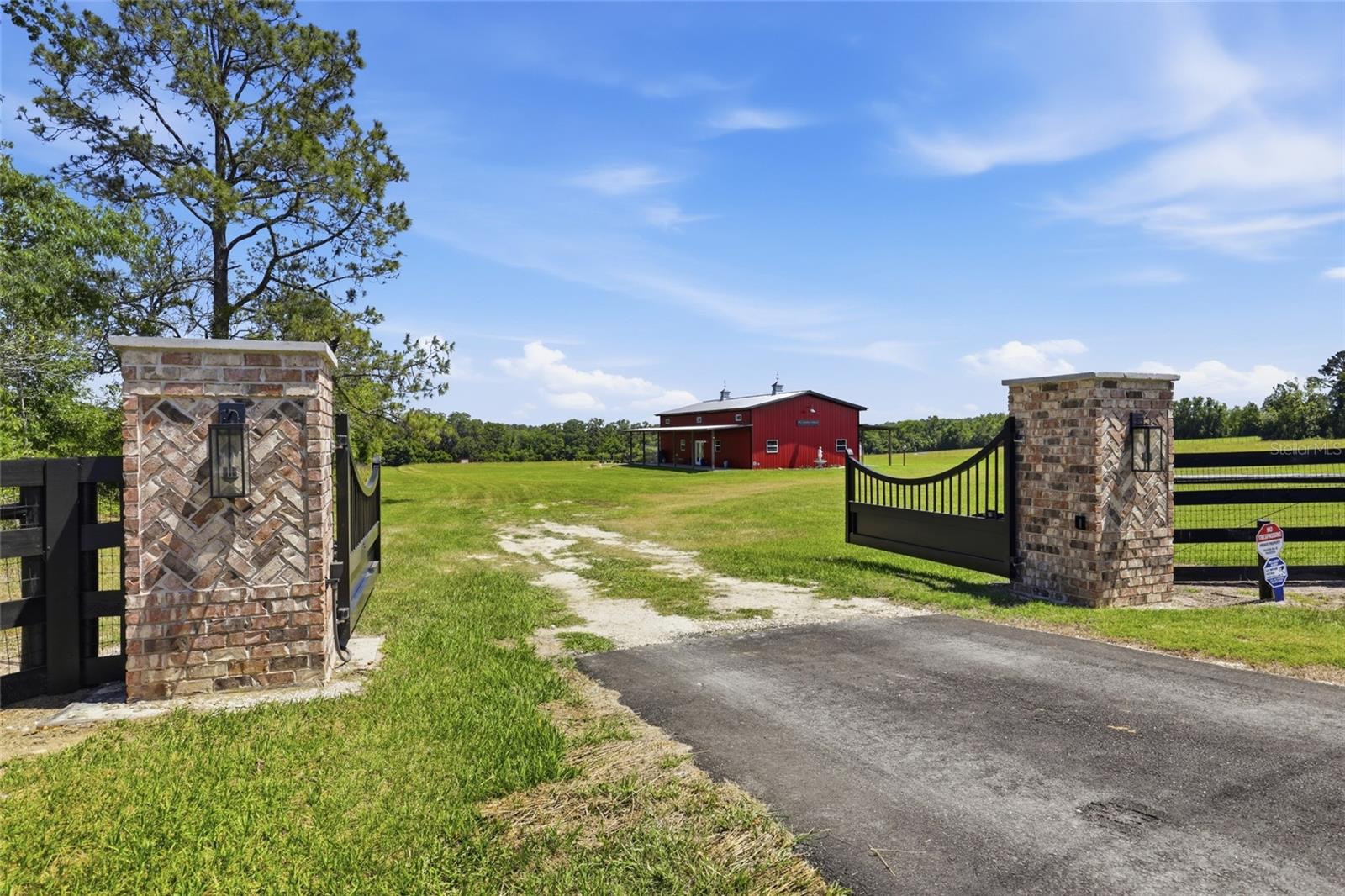 18605 NW COUNTY ROAD 235A, ALACHUA, FL, 32615