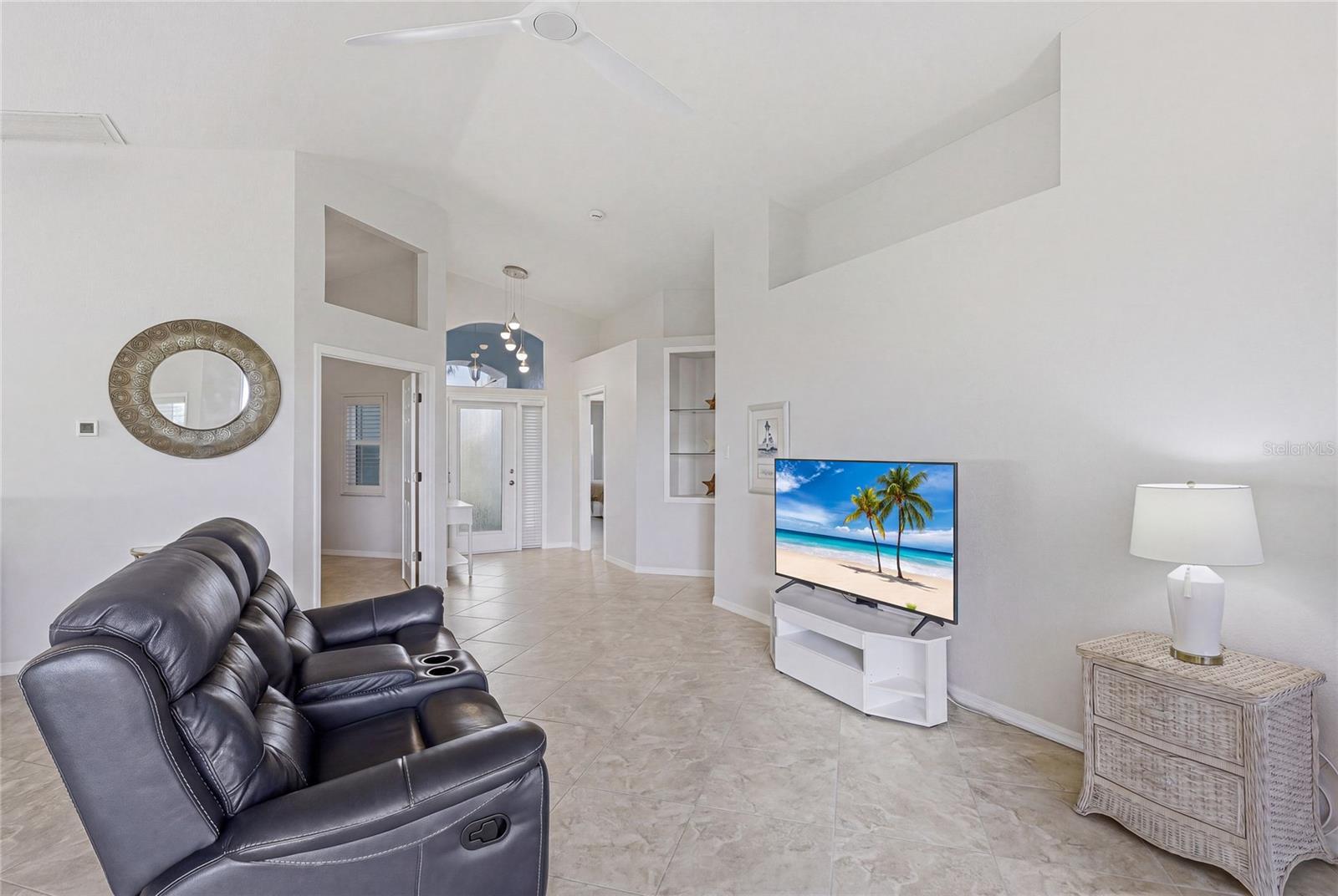 3242 VILLAGE LN, PORT CHARLOTTE, FL, 33953