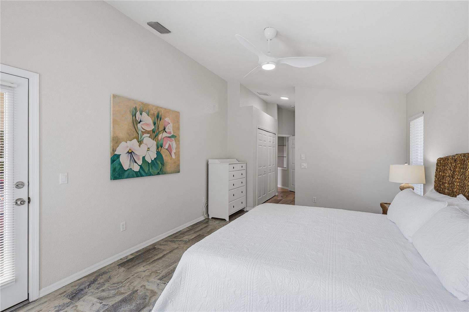 3242 VILLAGE LN, PORT CHARLOTTE, FL, 33953