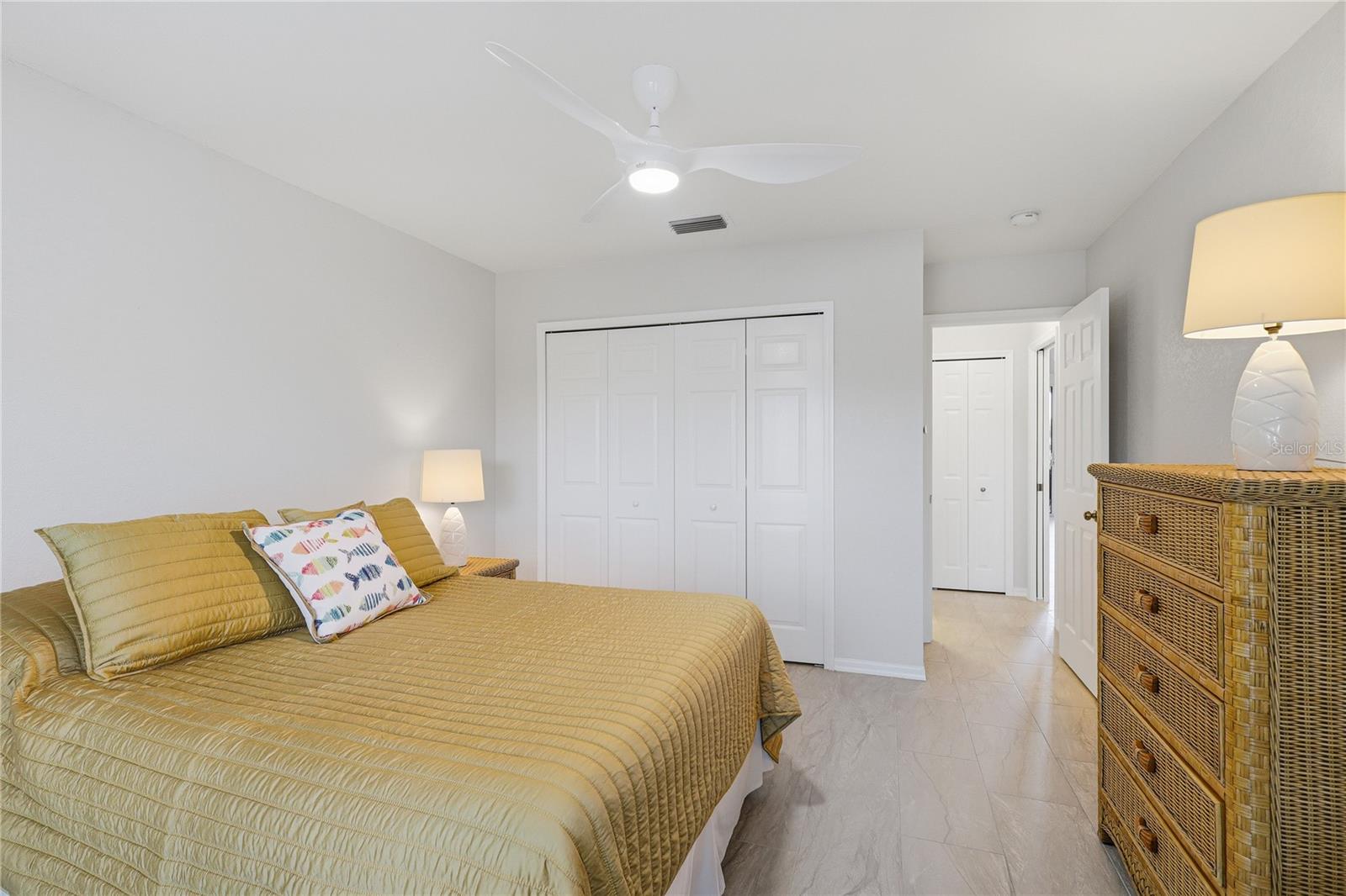 3242 VILLAGE LN, PORT CHARLOTTE, FL, 33953