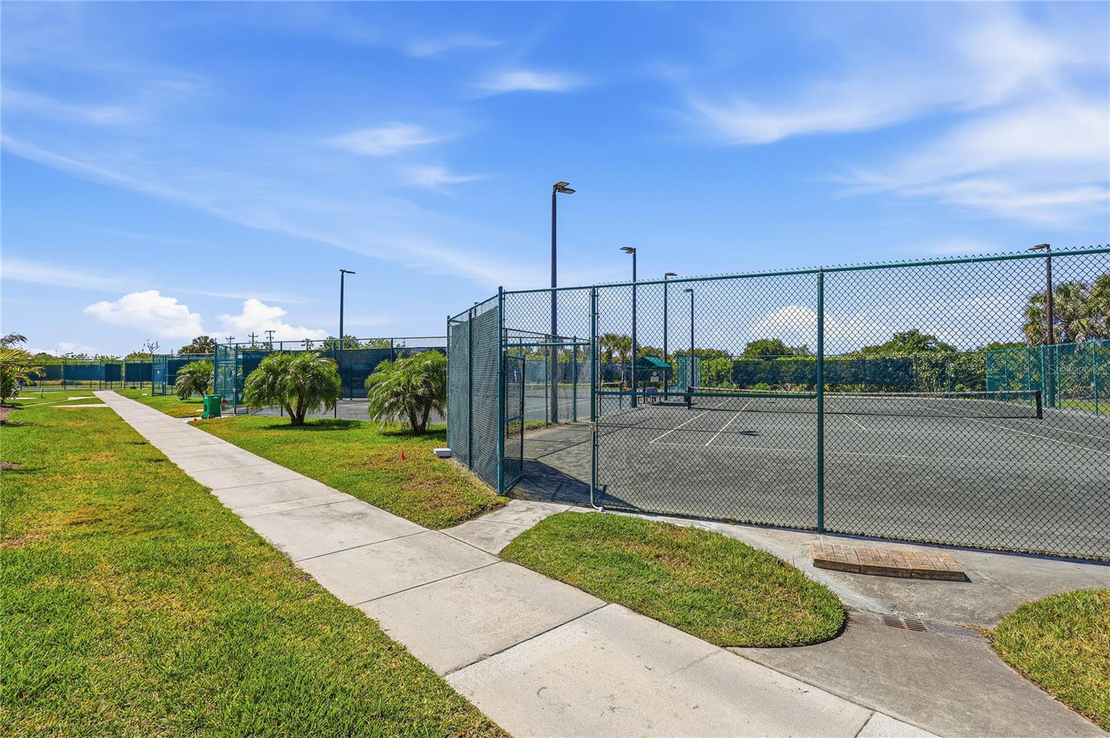 3242 VILLAGE LN, PORT CHARLOTTE, FL, 33953