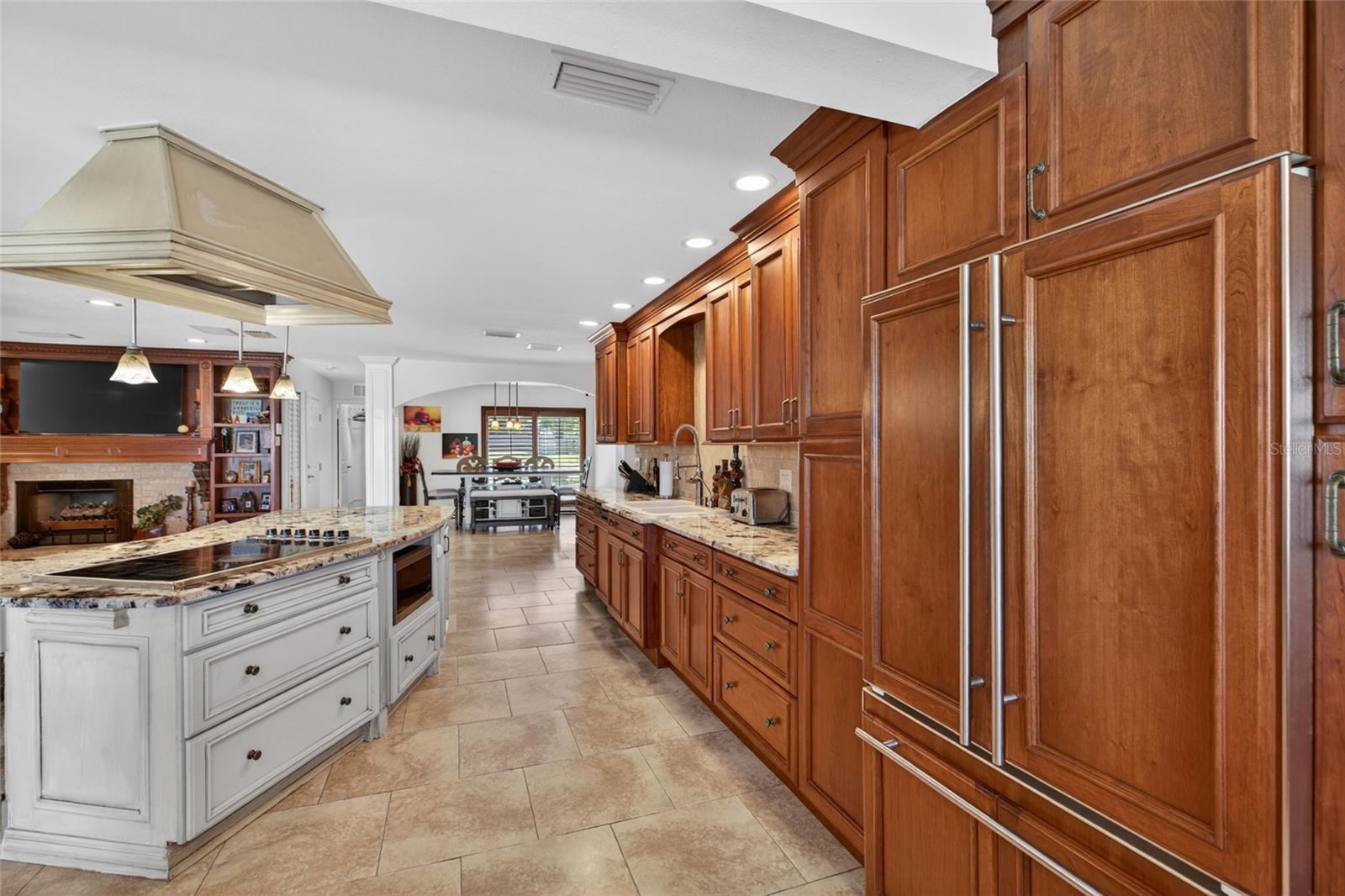 3026 LAKE PADGETT DR, LAND O LAKES, FL, 34639