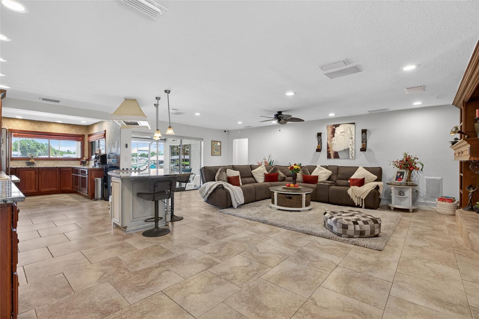 3026 LAKE PADGETT DR, LAND O LAKES, FL, 34639