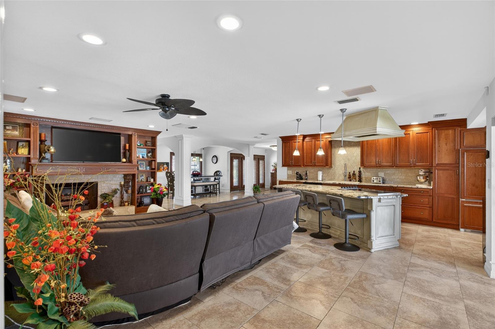 3026 LAKE PADGETT DR, LAND O LAKES, FL, 34639