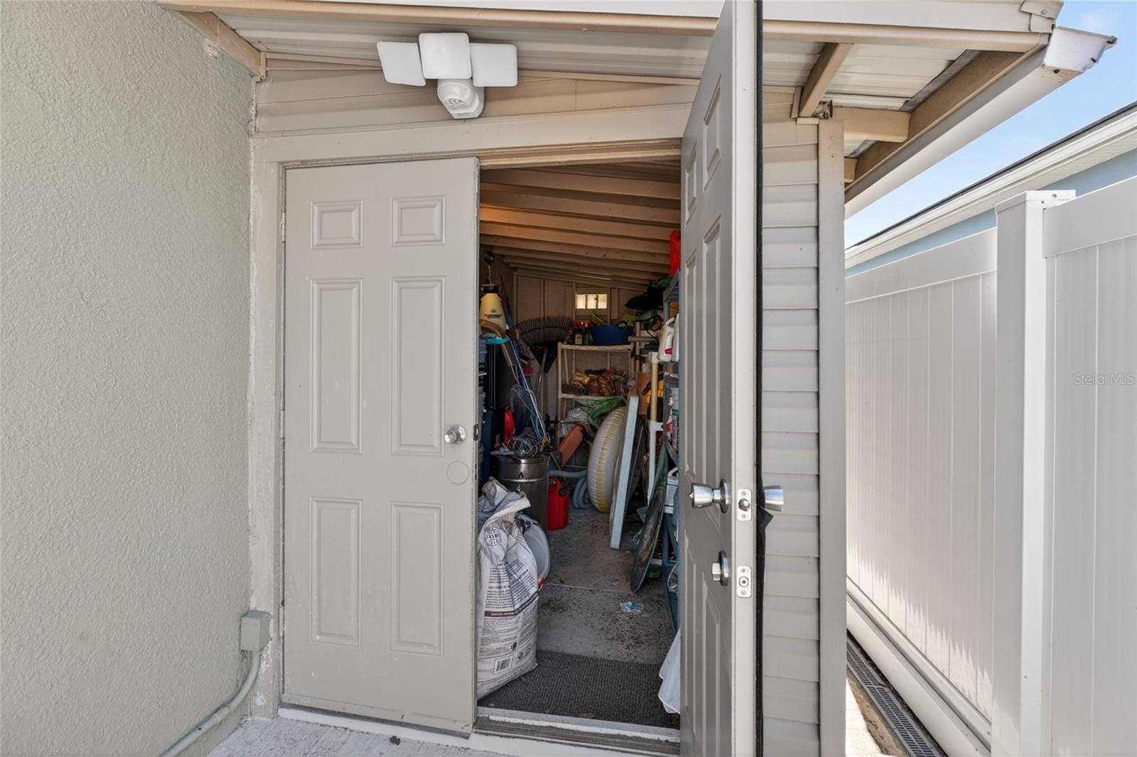 3026 LAKE PADGETT DR, LAND O LAKES, FL, 34639