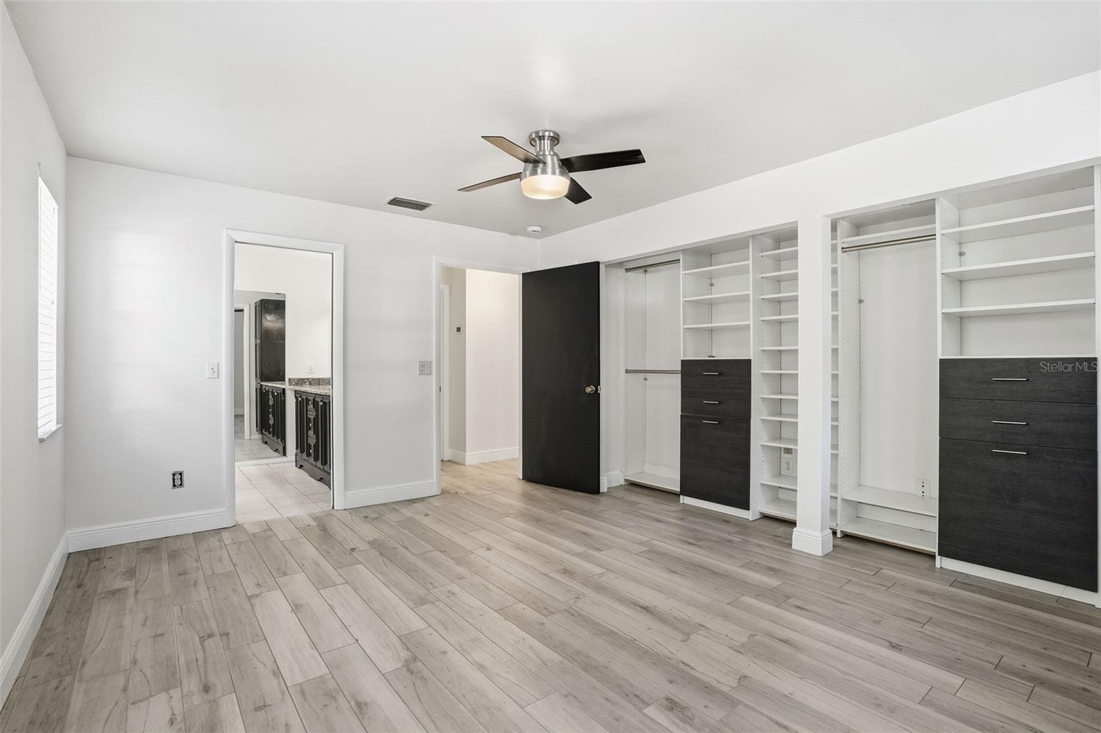 12301 MEMORIAL HWY, TAMPA, FL, 33635